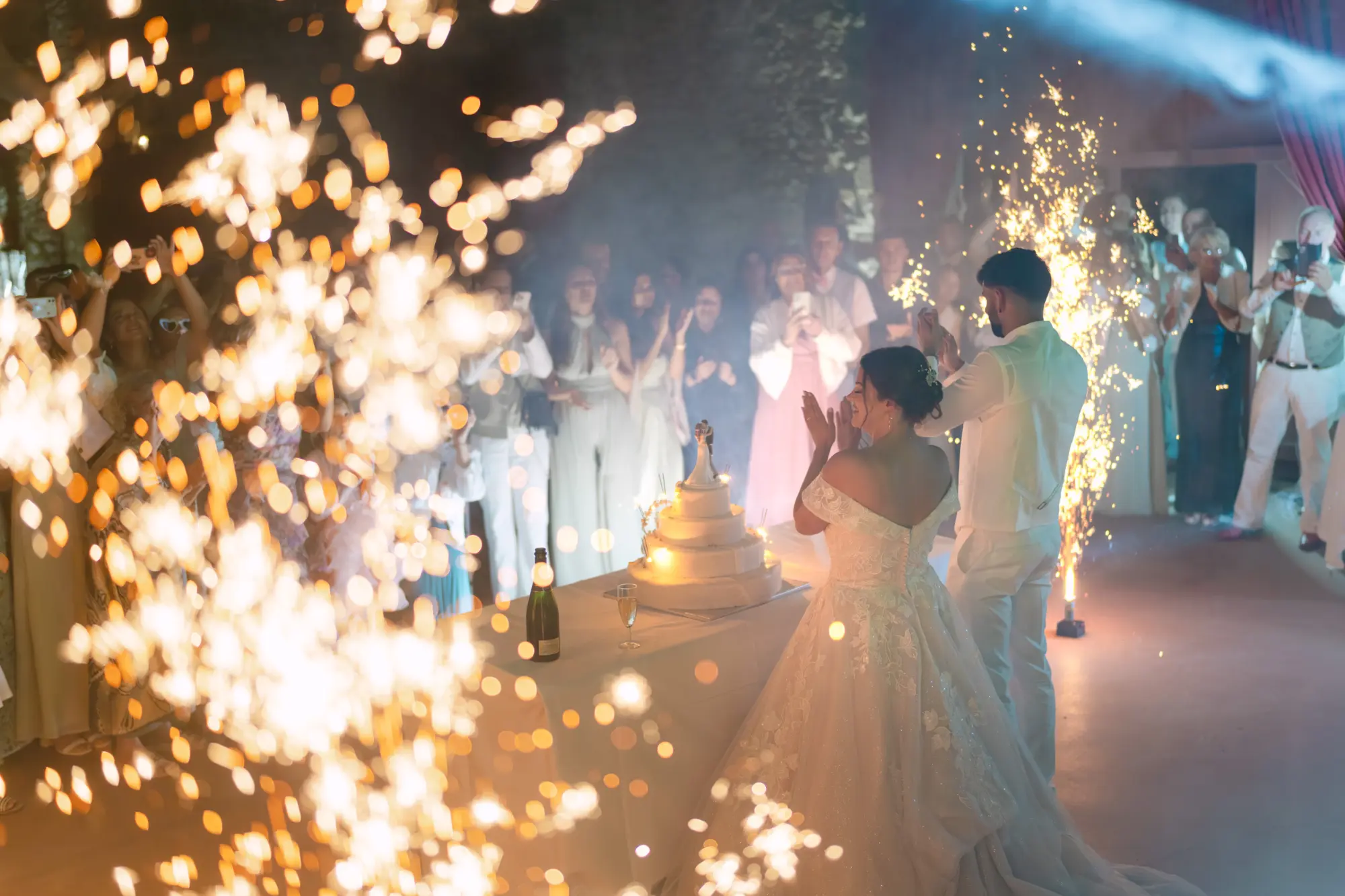 Editorial wedding photograph by Maison Timeless — frame 2