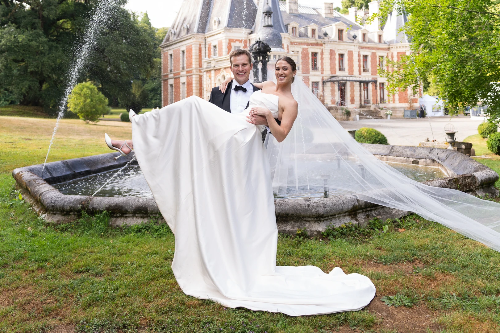 Editorial wedding photograph by Maison Timeless — frame 34